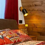 Freeman-1 триповерховий будинок для 12 гостей Apartman *