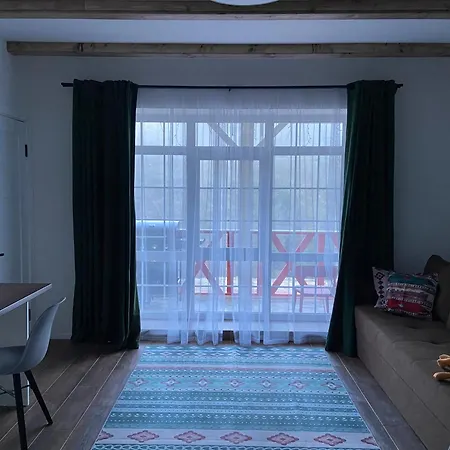 Freeman-1 триповерховий будинок для 12гостей Apartmán