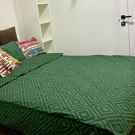 Apartamento Freeman-1 триповерховий будинок для 12гостей *