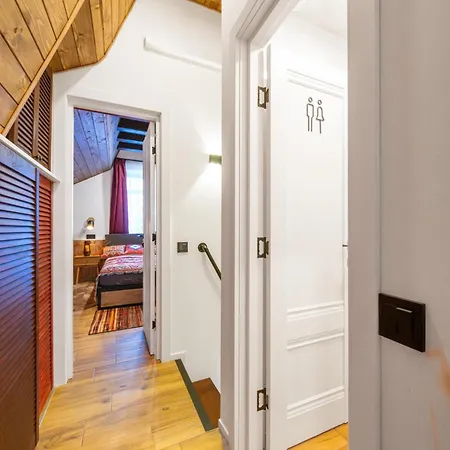 Apartment Freeman Cottage: Riverside Ground Floor With Private Terrace