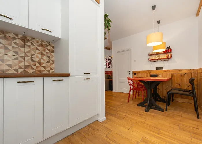 Freeman-1 триповерховий будинок для 12 гостей 公寓 布克维