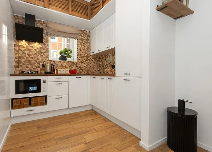 Apartamento Freeman-1 триповерховий будинок для 12 гостей *