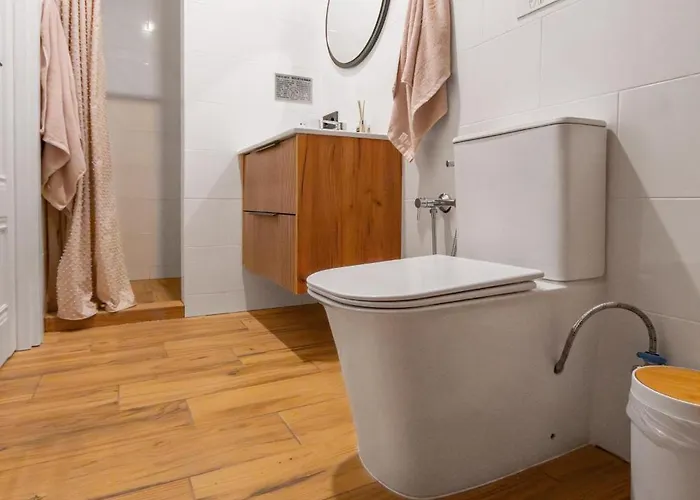 Freeman-1 триповерховий будинок для 12 гостей