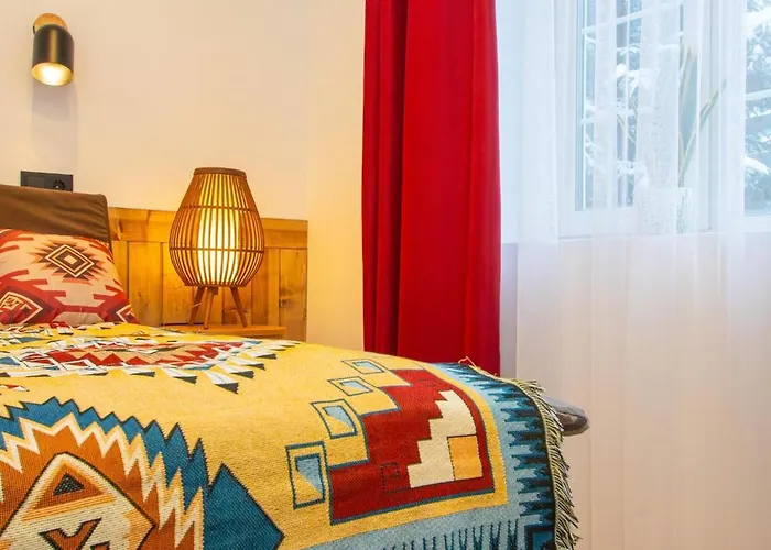 Freeman-1 триповерховий будинок для 12 гостей Apartamento