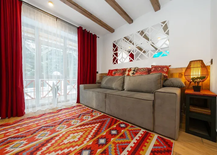 Apartmán Freeman-1 триповерховий будинок для 12 гостей
