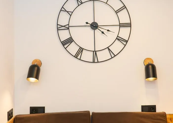 Apartmán Freeman-1 триповерховий будинок для 12 гостей