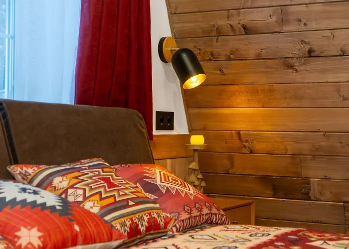 Freeman-1 триповерховий будинок для 12 гостей Apartmán *